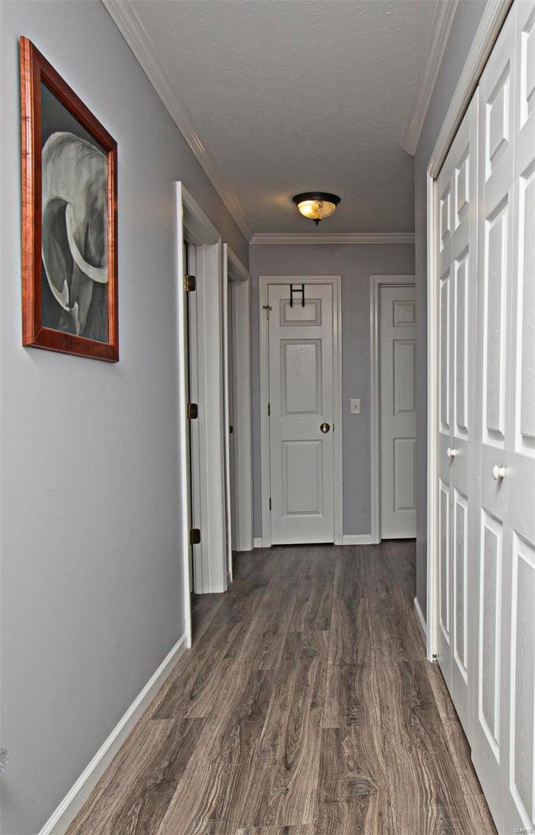 547 Greenview Road Centralia, IL 62801 - Photo 29 of 38 Gallery Image 29