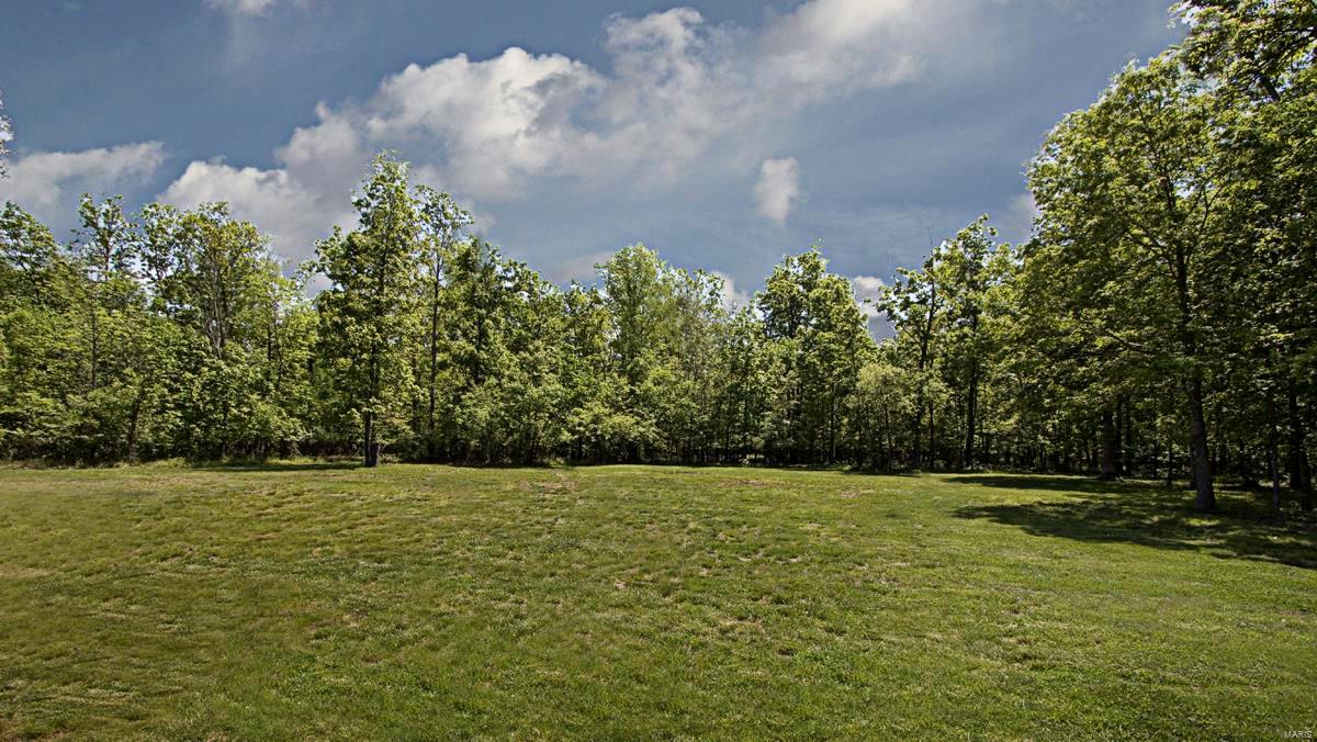 547 Greenview Road Centralia, IL 62801 - Photo 36 of 38 Gallery Image 36