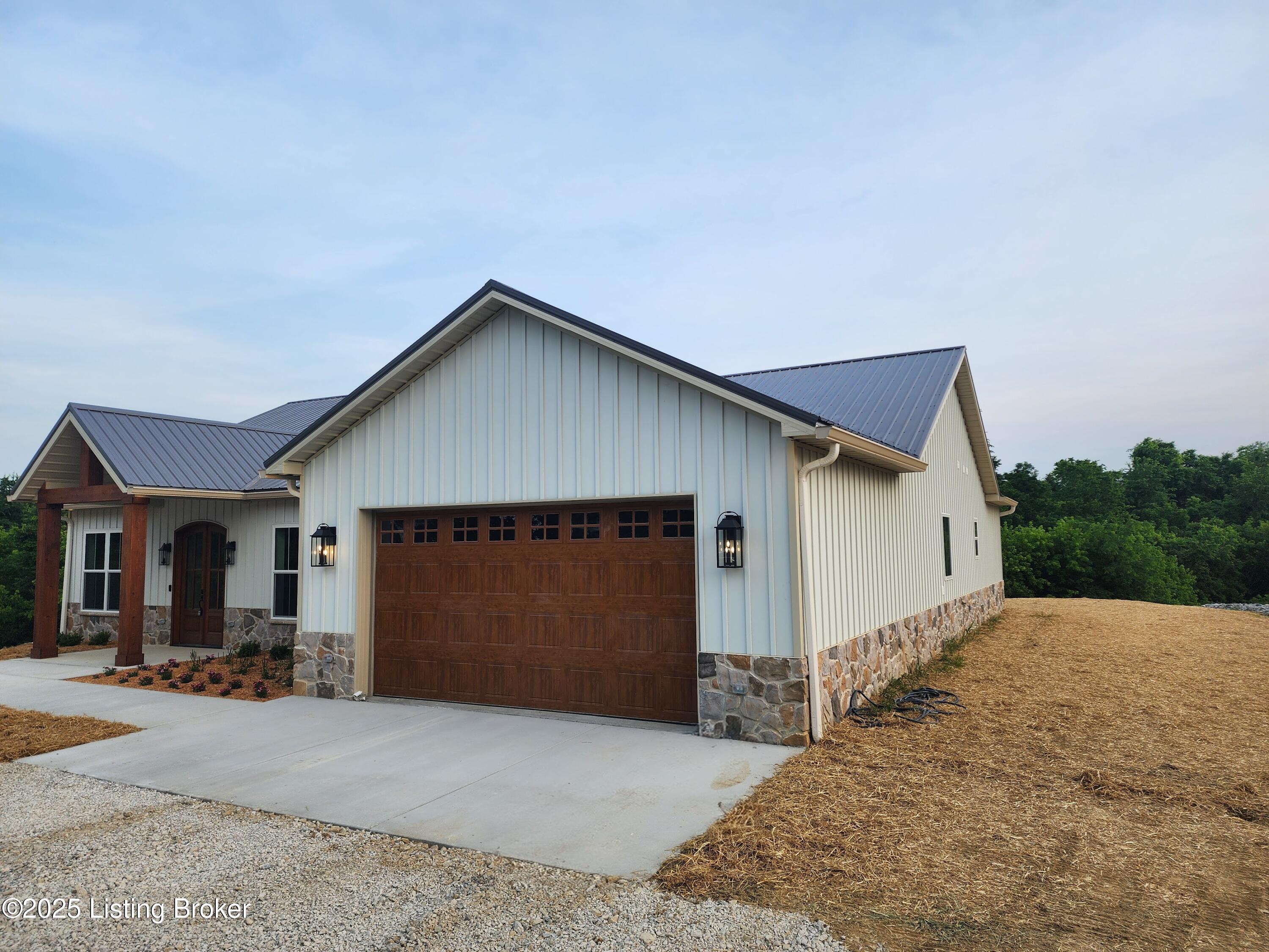 802 Mill Road Taylorsville, KY 40071 - Photo 4 of 54 20250612_194621~2