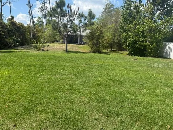 $2,100 | 1680 5th Avenue, DeLand, FL 32724