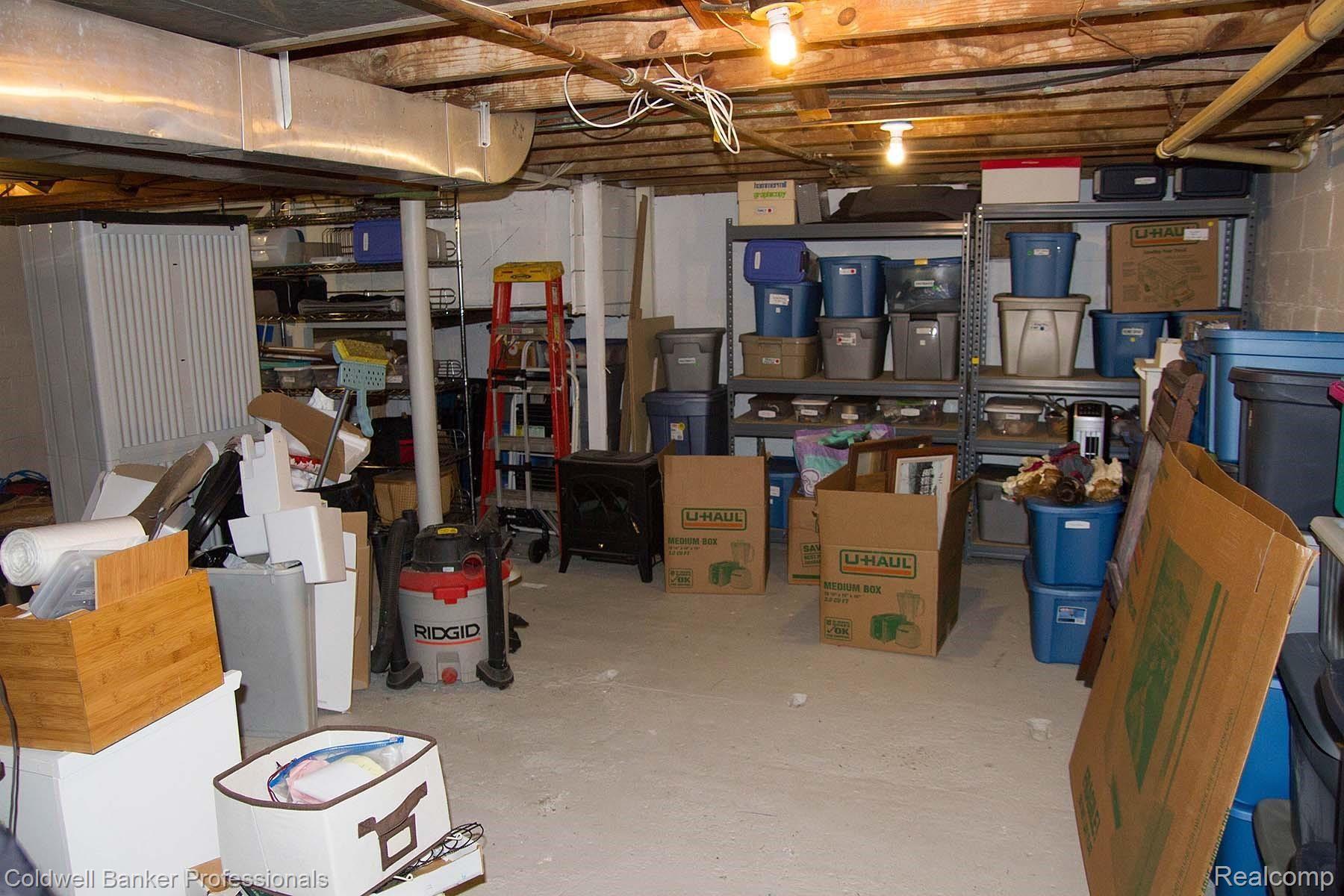 6421 East Pierson Road Flint, MI 48506 - Photo 59 of 59 Pierson (58).jpg