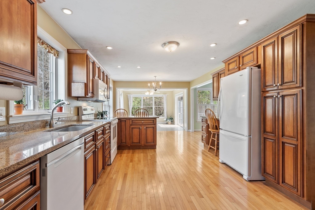41 Riley Road, Unit 41 Lunenburg, MA 01462 - Photo 18 of 41 Gallery Image 18