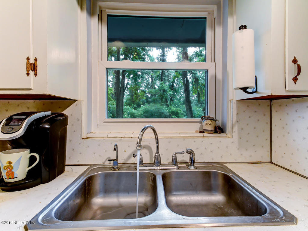 7941 Newton Road Jacksonville, FL 32216 - Photo 13 of 27 Kitchen View