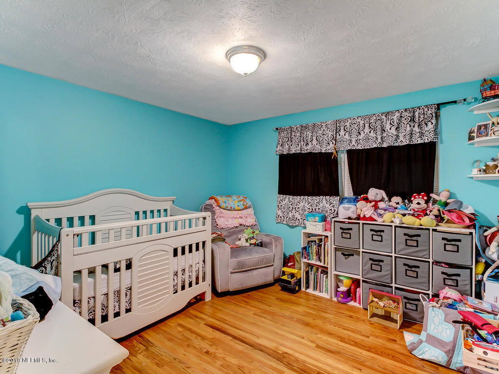 7941 Newton Road Jacksonville, FL 32216 - Photo 19 of 27 Second Bedroom