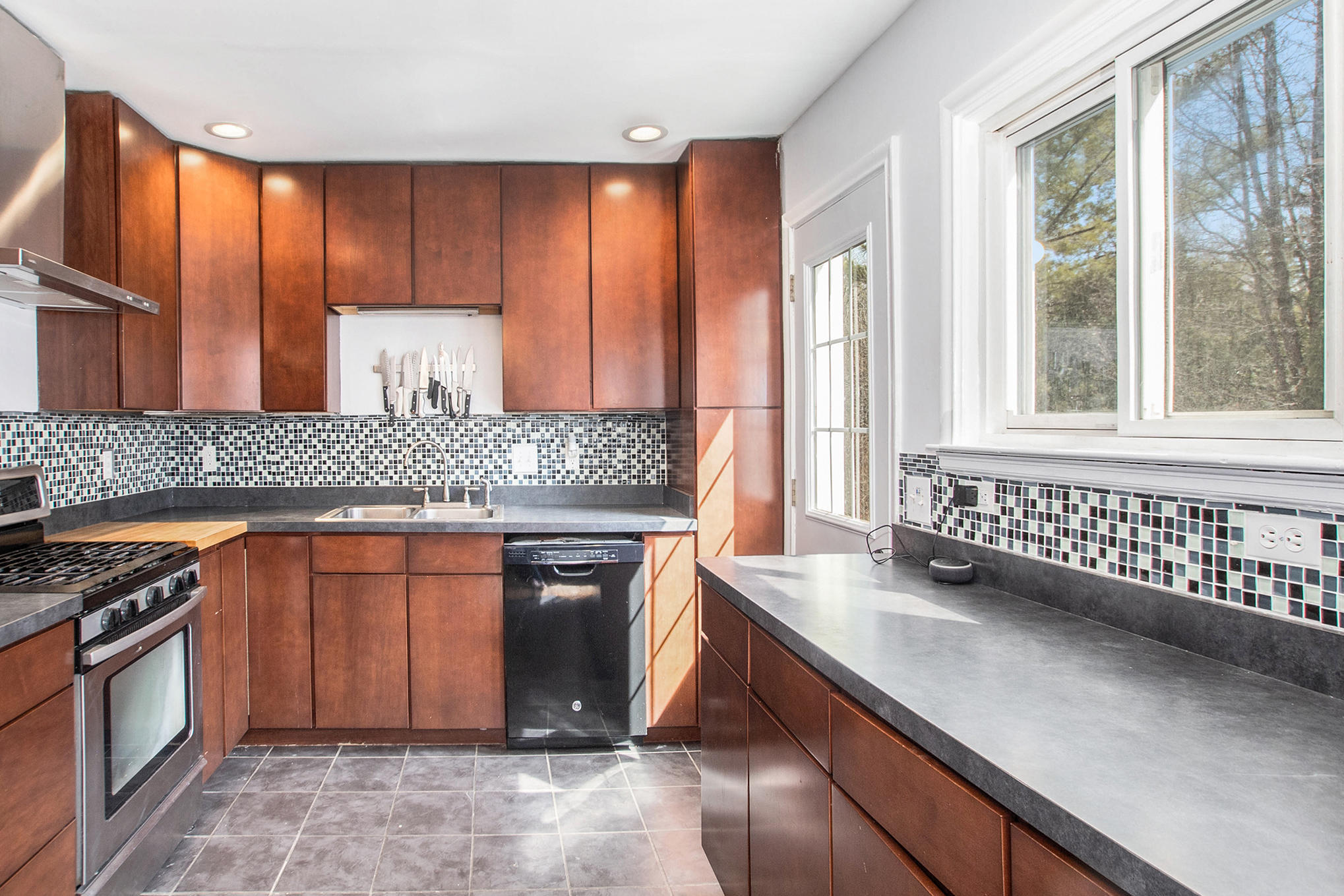 1140 Hitching Post Road East Lansing, MI 48823 - Photo 8 of 25 01