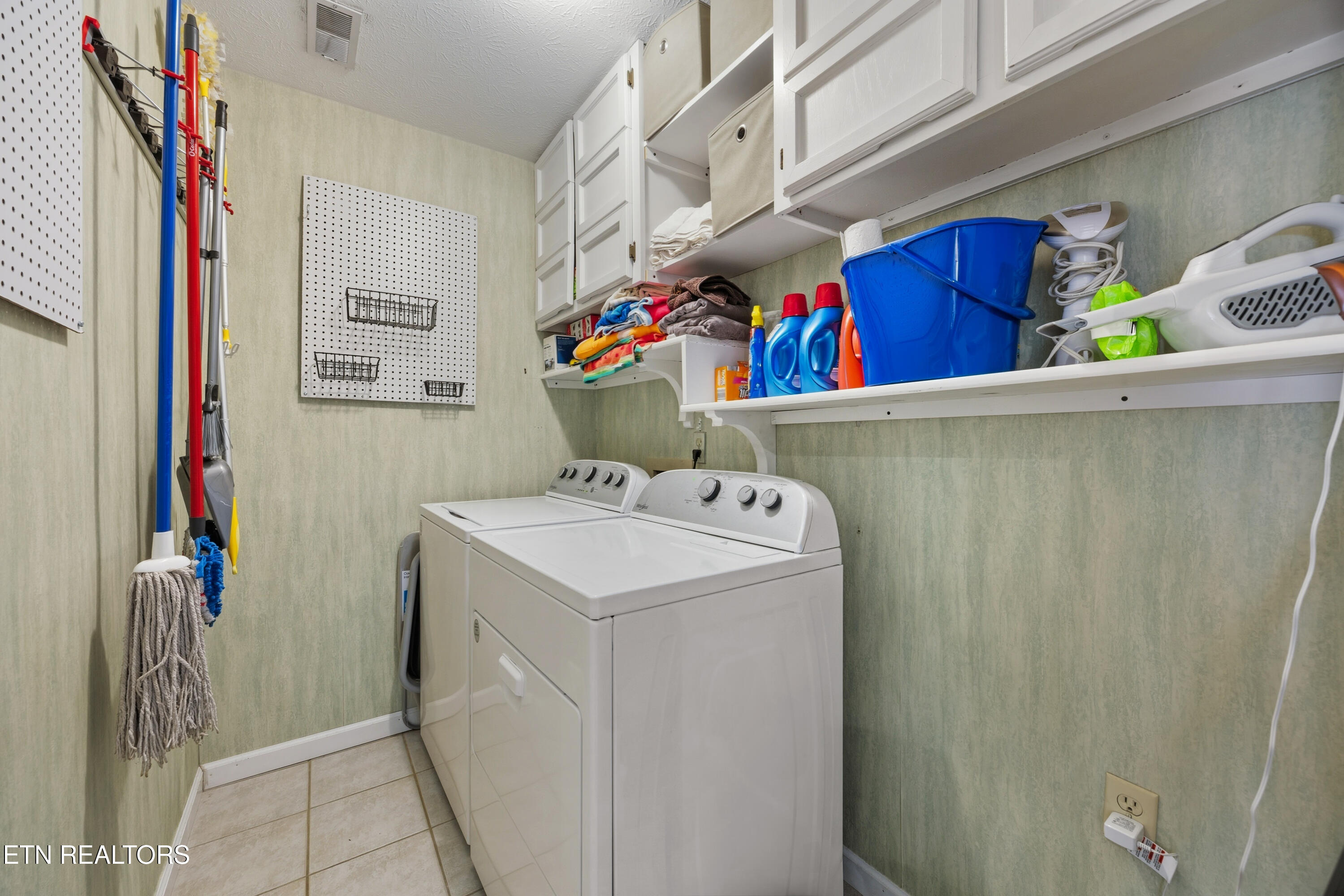 1204 Huntington Road Southwest Knoxville, TN 37919 - Photo 35 of 57 27-1204 Huntington Rd SW04