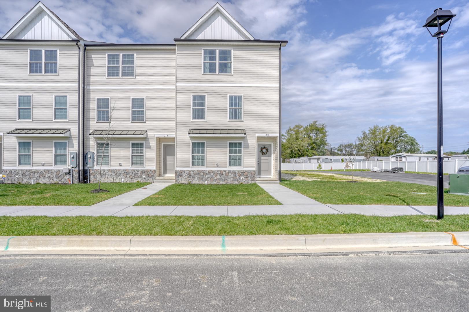 228 Rojan Road, Unit 10 Dover, DE 19901 - Photo 1 of 17 Gallery Image 1