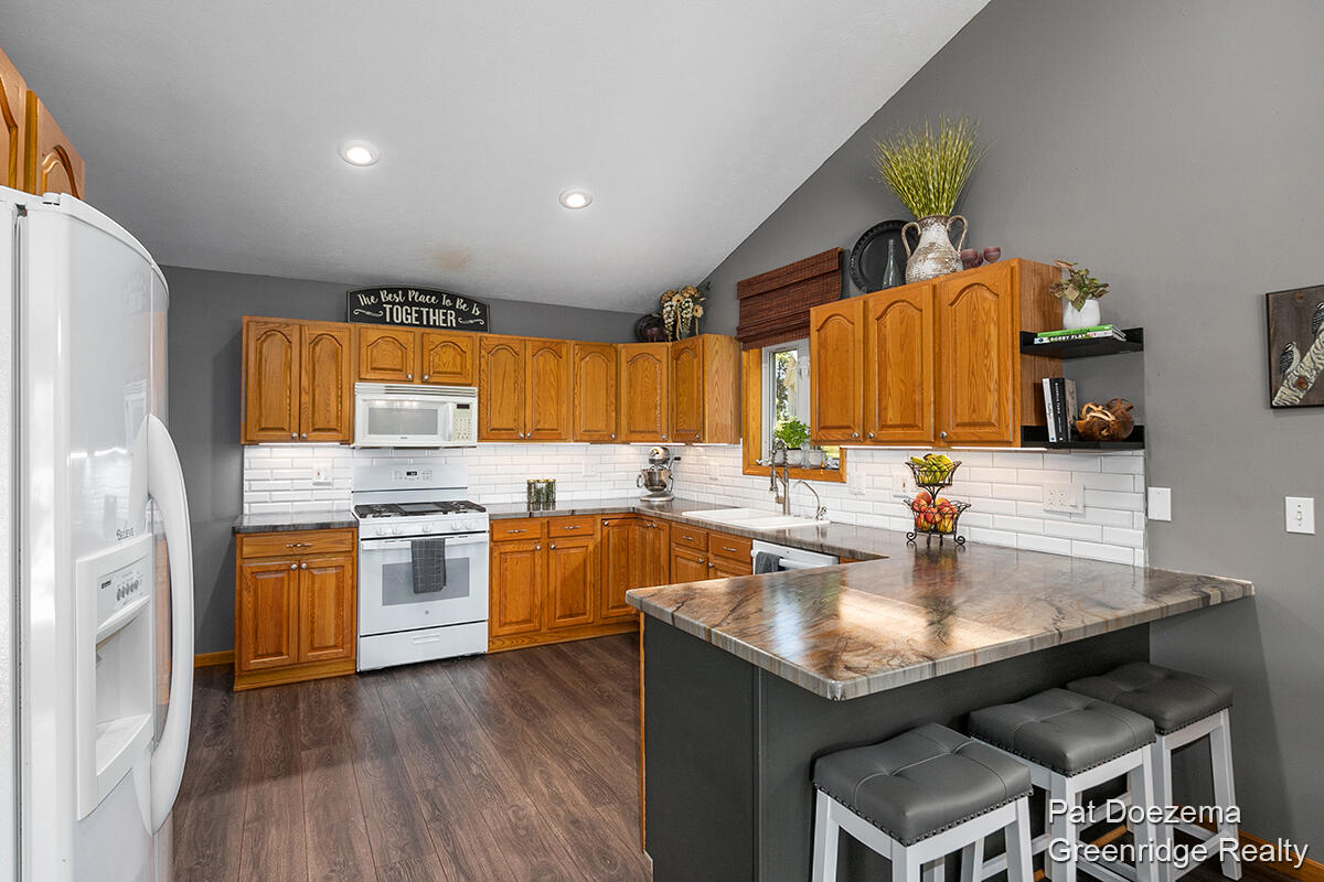 14333 Wolfe Road Freeport, MI 49325 - Photo 11 of 54 IMG_1011