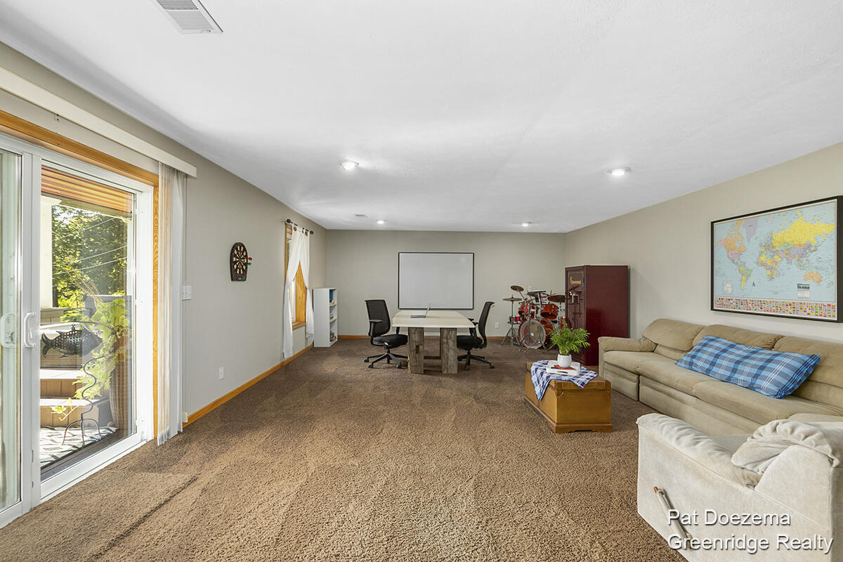 14333 Wolfe Road Freeport, MI 49325 - Photo 29 of 54 IMG_1021