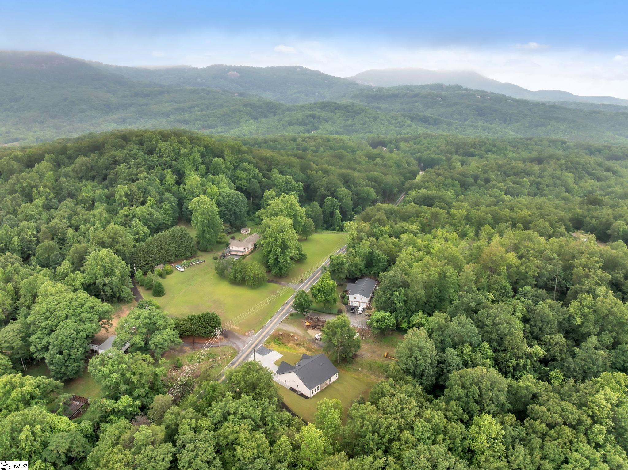 800 Glassy Road Landrum, SC 29356 - Photo 30 of 32