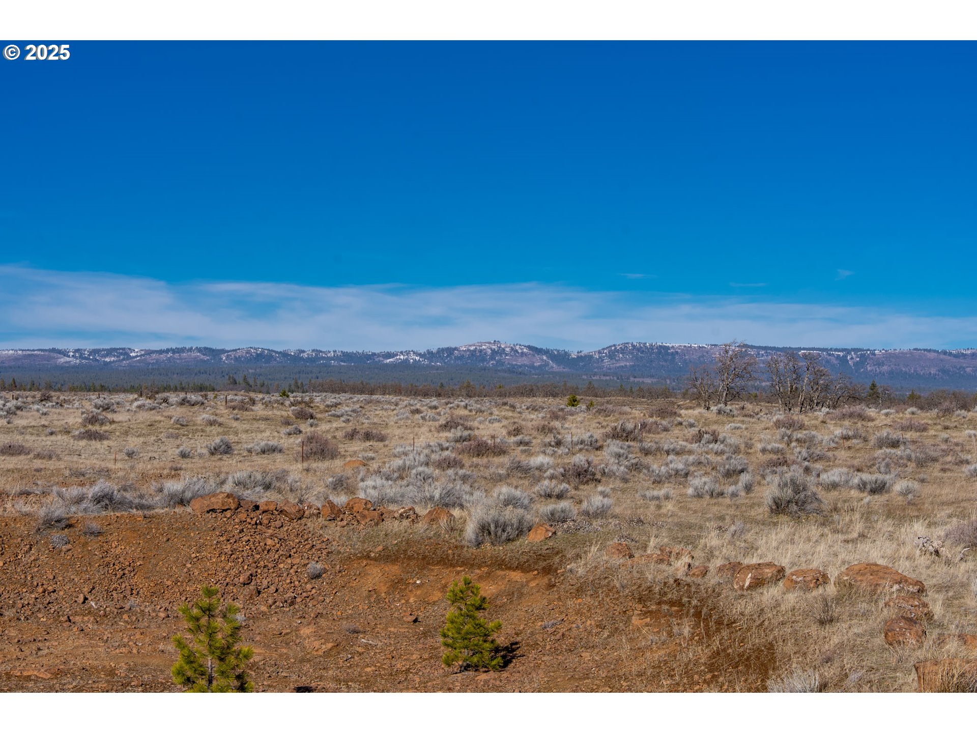 76 Big Springs Road Goldendale, WA 98620 - Photo 44 of 48 a view of ocean and a yard