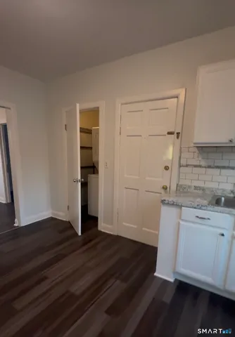 $2,400 | 183 Ely Avenue, Unit 1, Norwalk, CT 06854