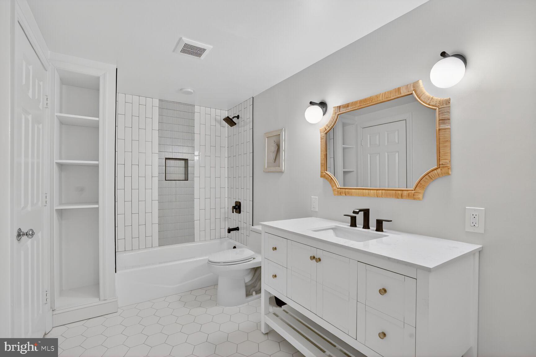 4837 W Street Northwest Washington, DC 20007 - Photo 53 of 59 Full bath. #4