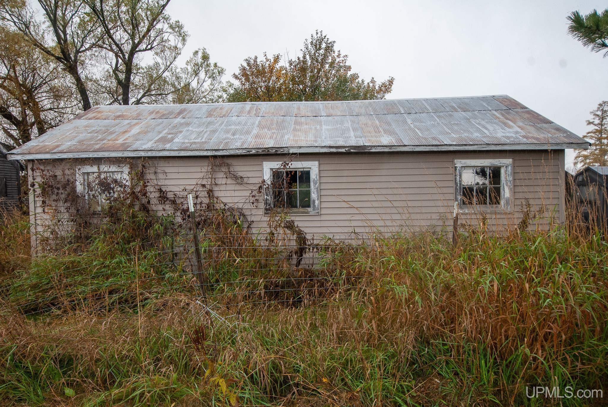 N9495 South Barber Road Bessemer, MI 49911 - Photo 40 of 50 Gallery Image 40