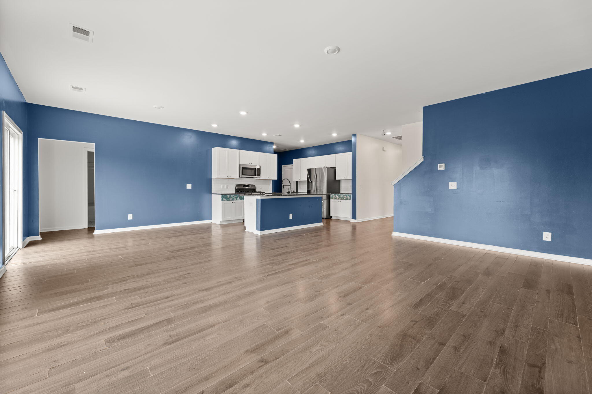 504 Spanish Wells Road Summerville, SC 29486 - Photo 9 of 44 9-web-or-mls-Interior-5