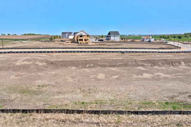 $223,900 | 19517 Hammock Avenue, Lakeville, MN 55044