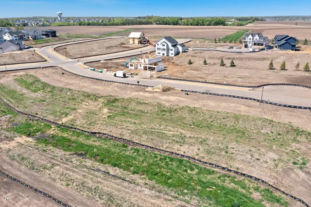 $223,900 | 19517 Hammock Avenue, Lakeville, MN 55044