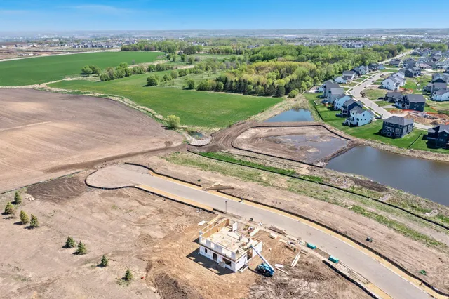 $223,900 | 19517 Hammock Avenue, Lakeville, MN 55044