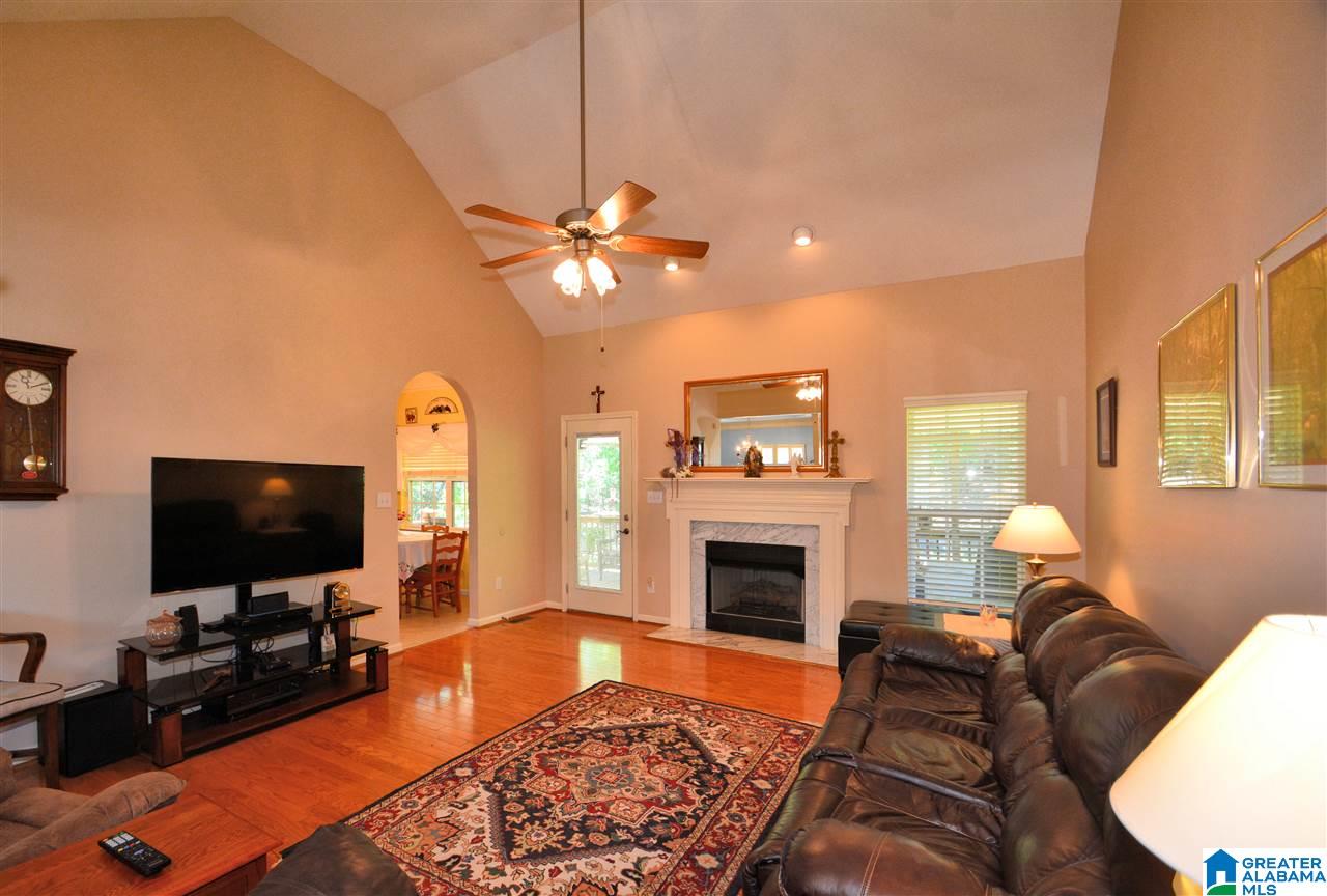 644 Wynlake Cove Alabaster, AL 35007 - Photo 11 of 47