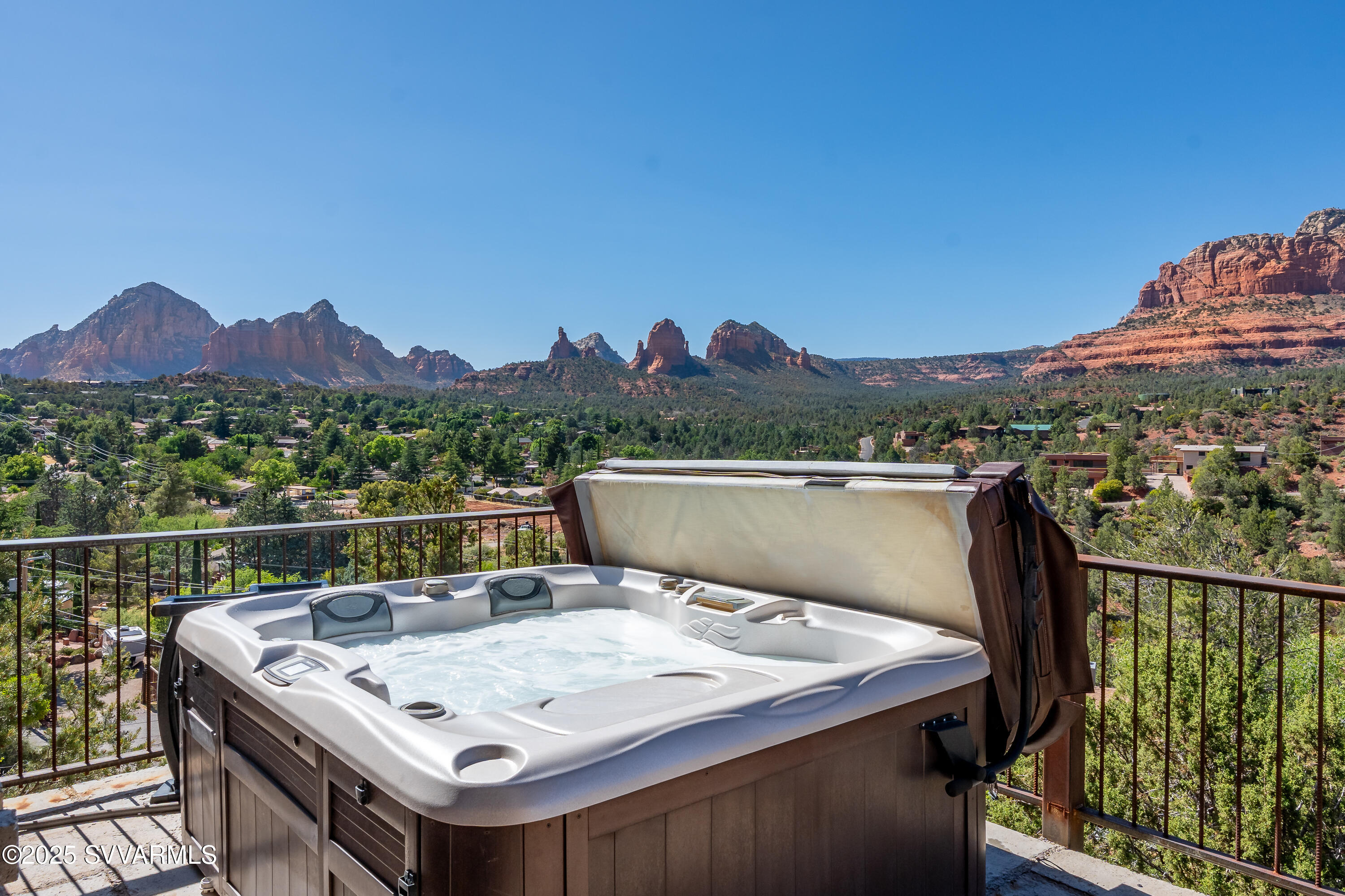 585 Norbie Road Sedona, AZ 86336 - Photo 15 of 65 Soak your Cares Away