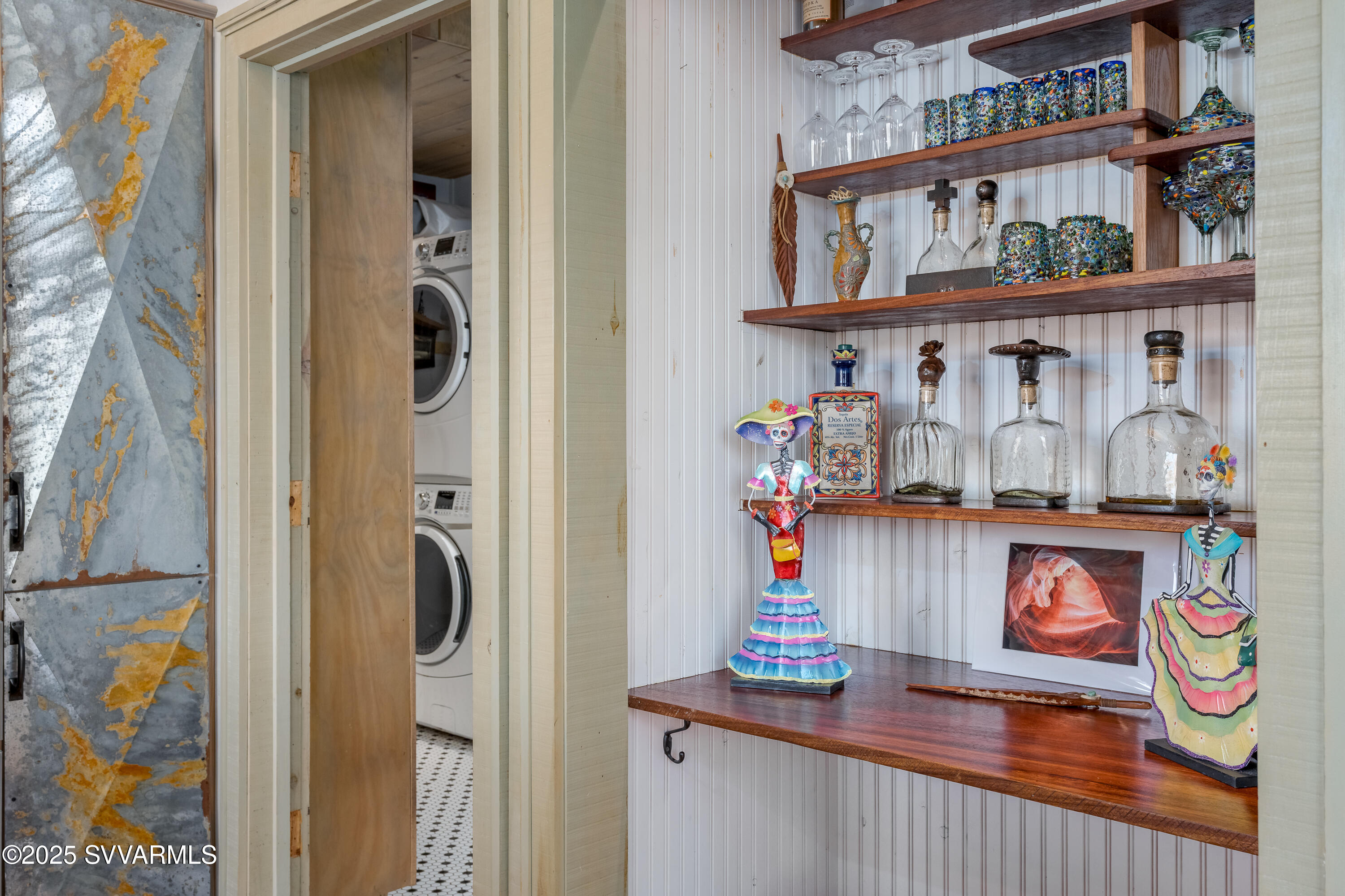 585 Norbie Road Sedona, AZ 86336 - Photo 46 of 65 Large Butlers Pantry and Laundry