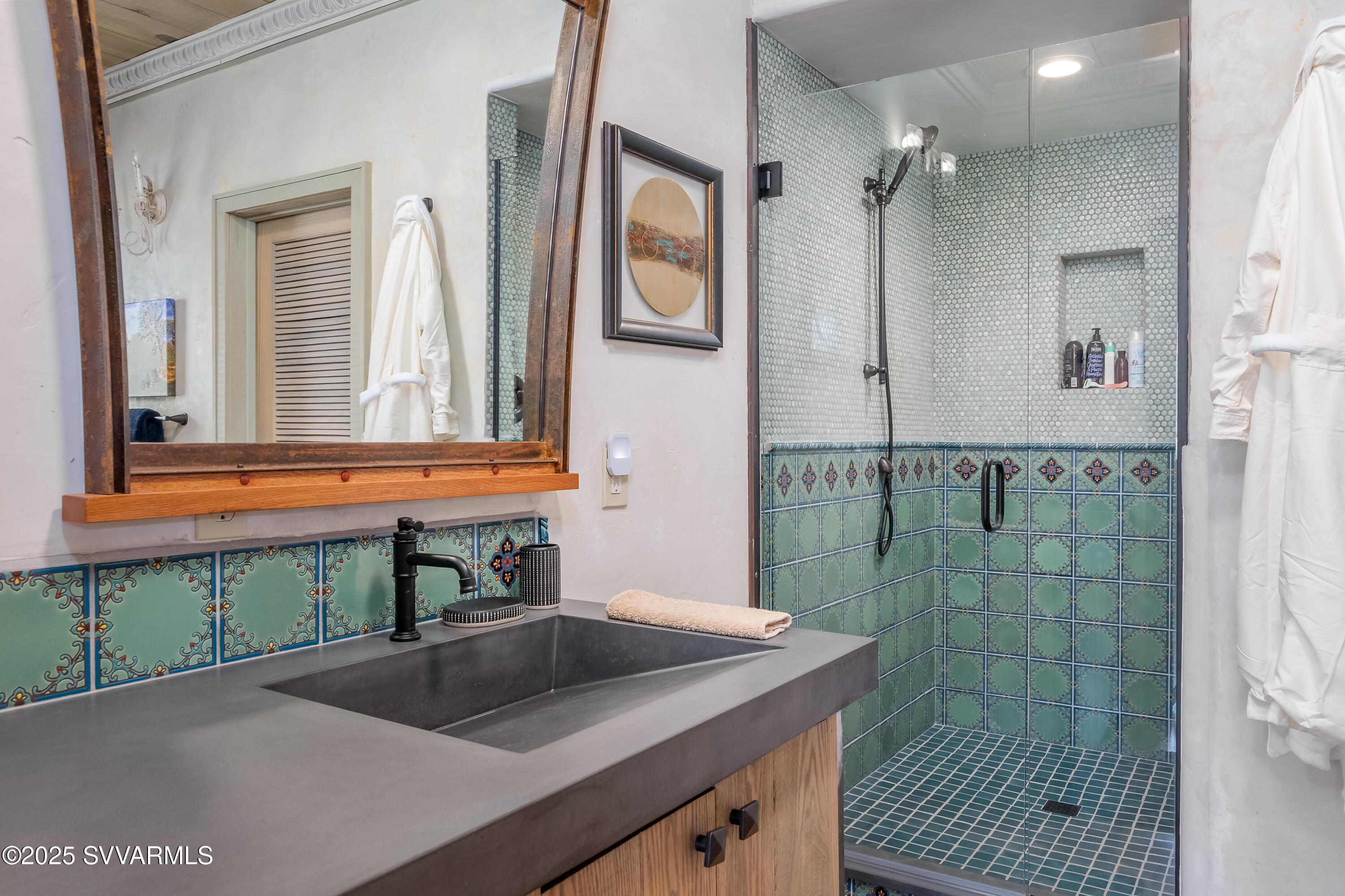 585 Norbie Road Sedona, AZ 86336 - Photo 49 of 65 Primary Bathroom