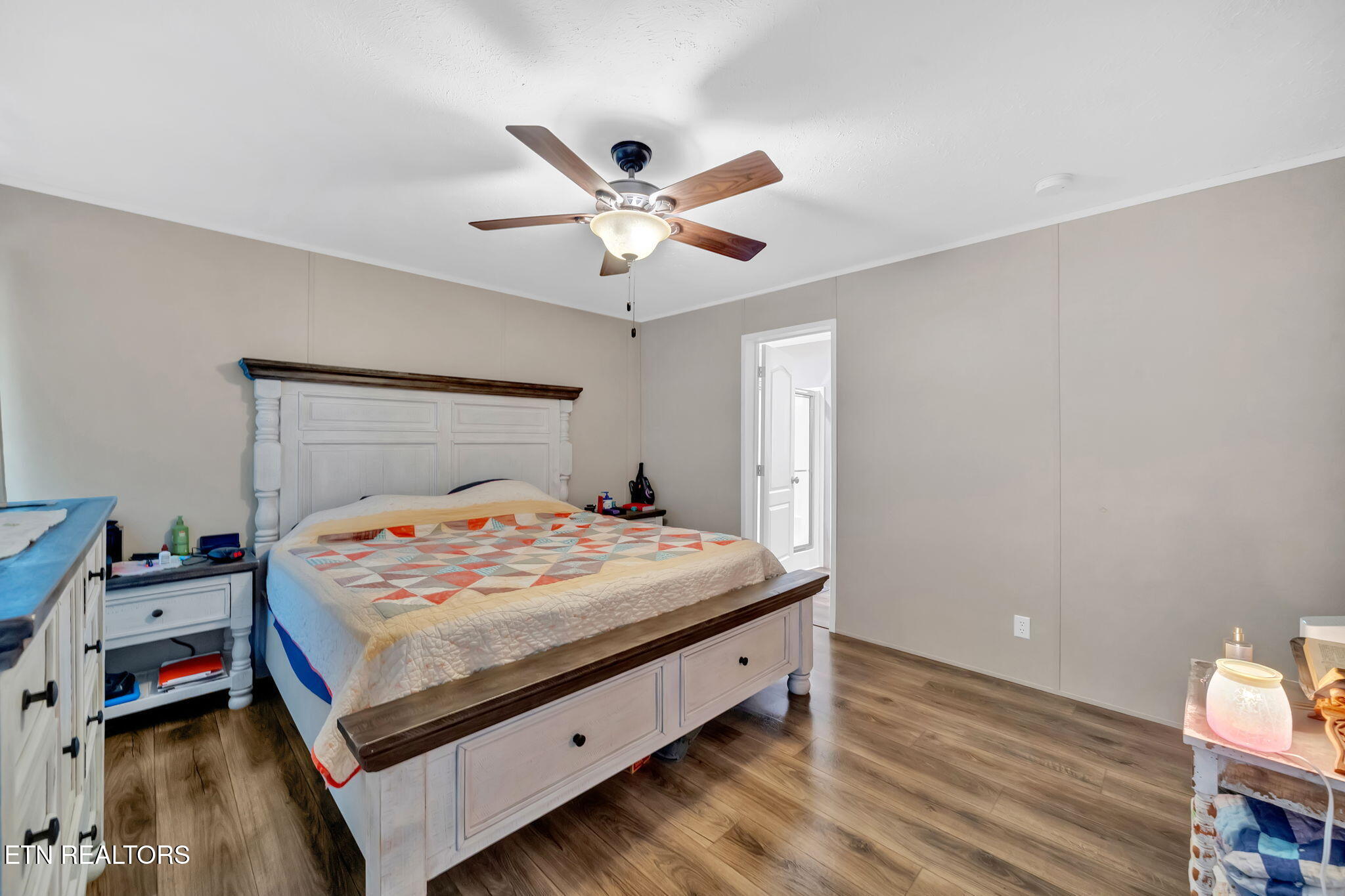 506 Patton Ferry Road Kingston, TN 37763 - Photo 15 of 32 17-web-or-mls-DSC03748