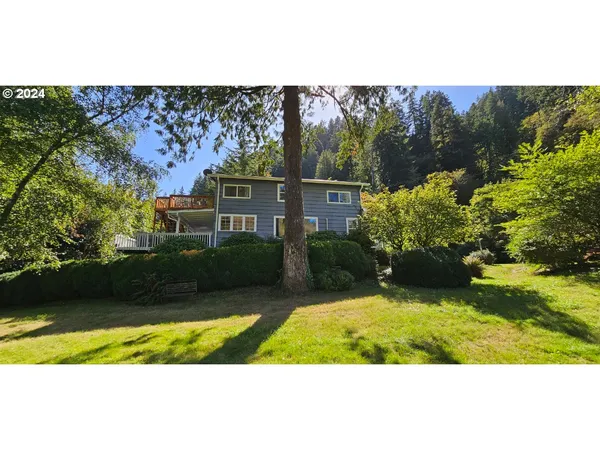 $725,000 | 11354 Highway 36, Mapleton, OR 97453