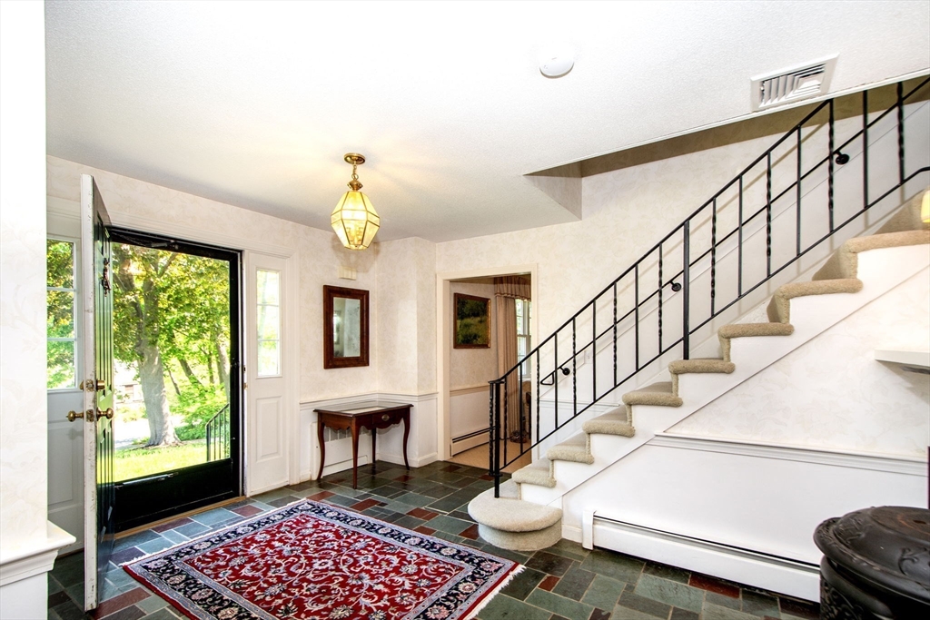 41 First Parish Road Scituate, MA 02066 - Photo 5 of 42