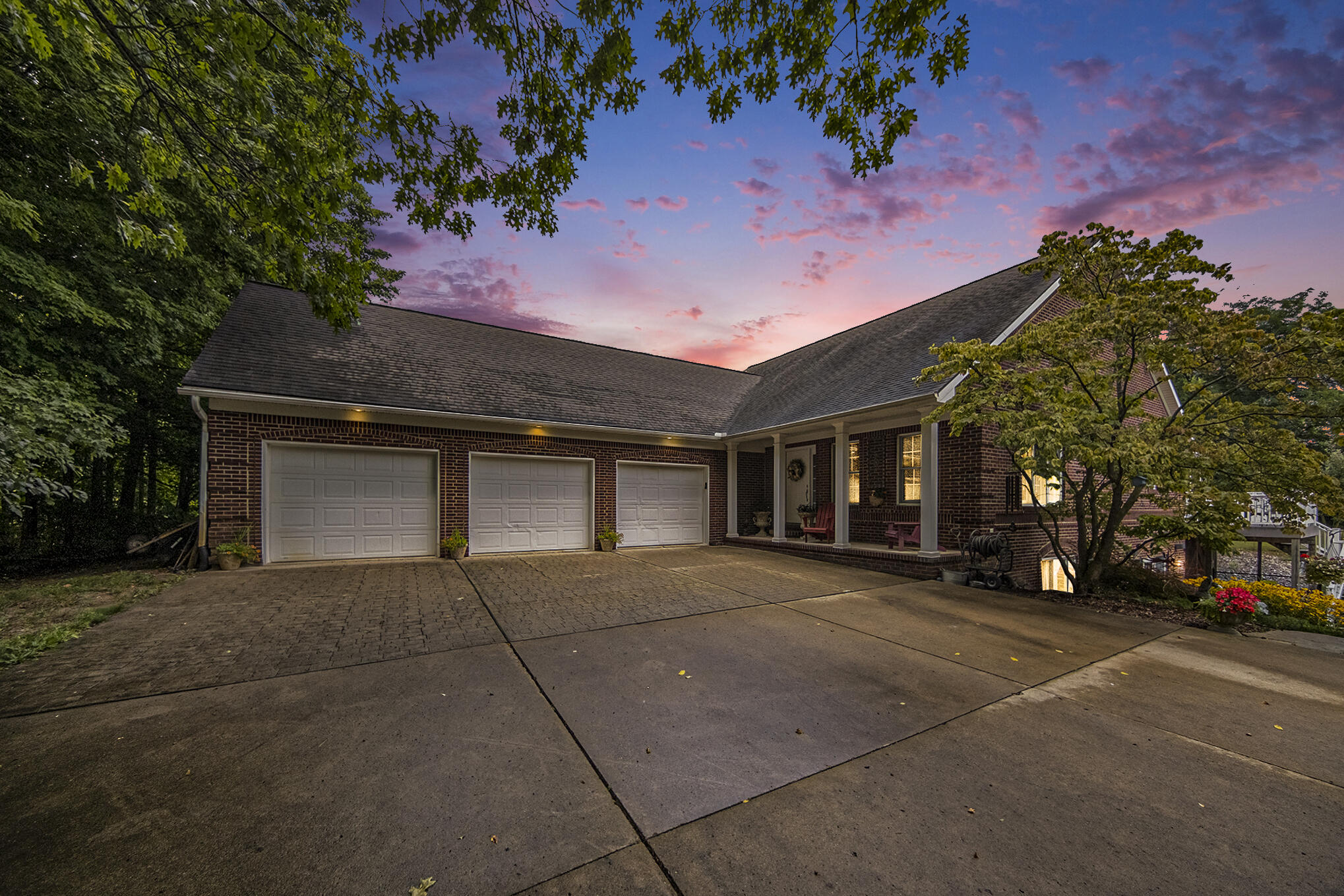 2925 West Arbor Road Ann Arbor, MI 48103 - Photo 2 of 33 002_sbp_71.jpg