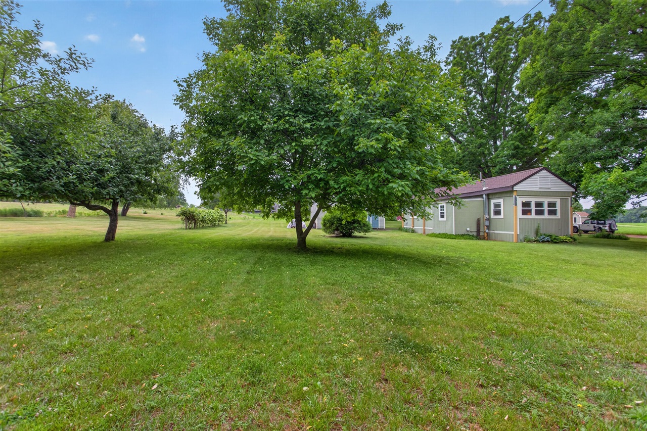12081 Snow Road Hanover, MI 49241 - Photo 27 of 41