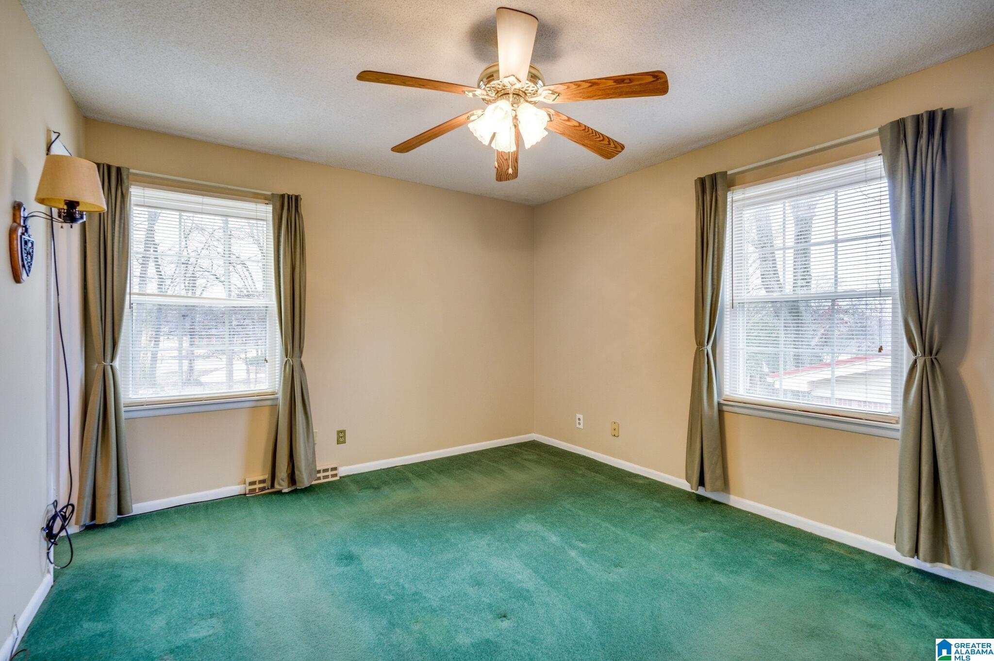 305 Rosemont Road Southeast Huntsville, AL 35803 - Photo 14 of 34