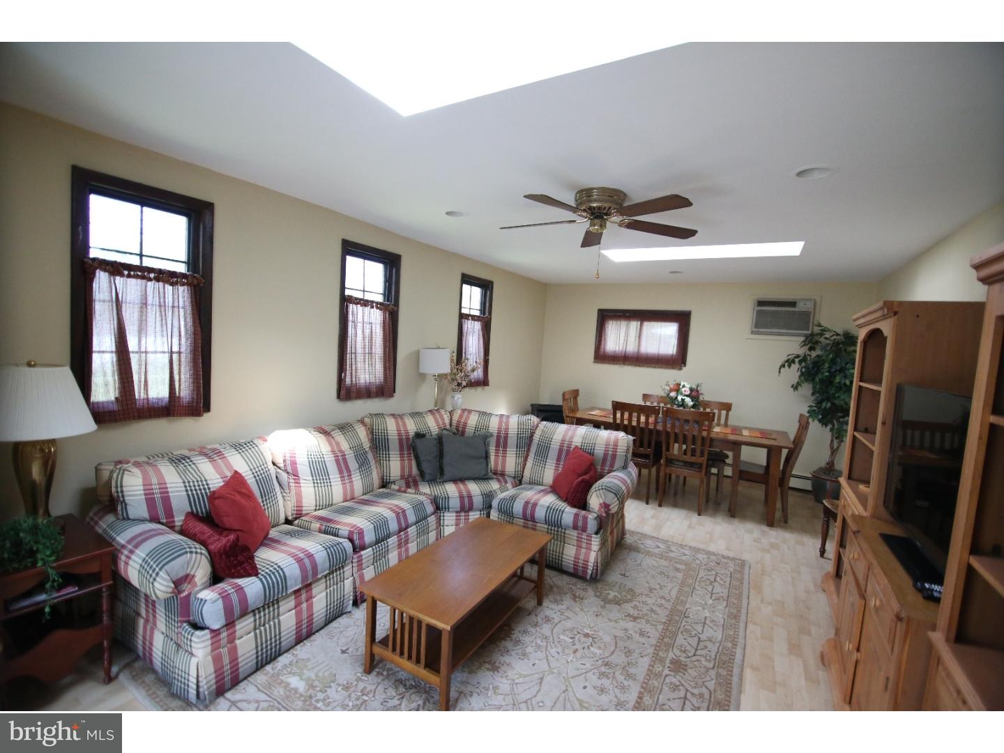 87 Cardinal Road Levittown, PA 19057 - Photo 9 of 25 Family Room
