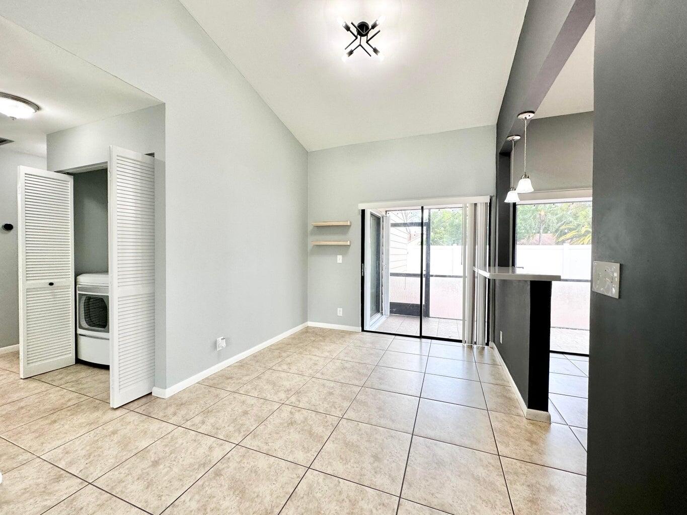 104 Lakewood Drive, Unit 21C Jupiter, FL 33458 - Photo 14 of 49 IMG_4963