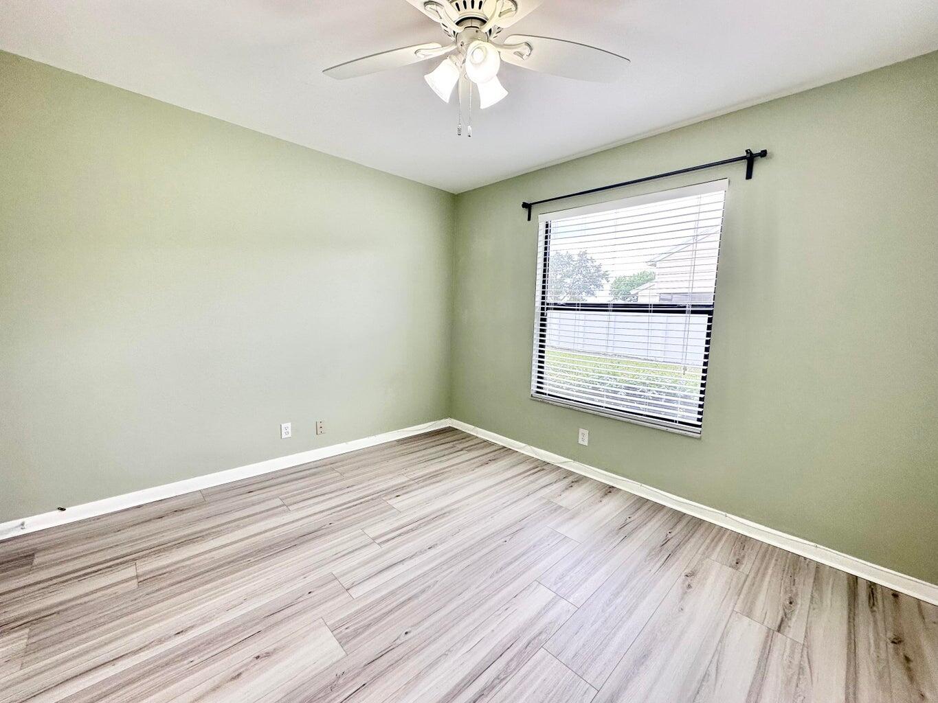 104 Lakewood Drive, Unit 21C Jupiter, FL 33458 - Photo 28 of 49 IMG_4978