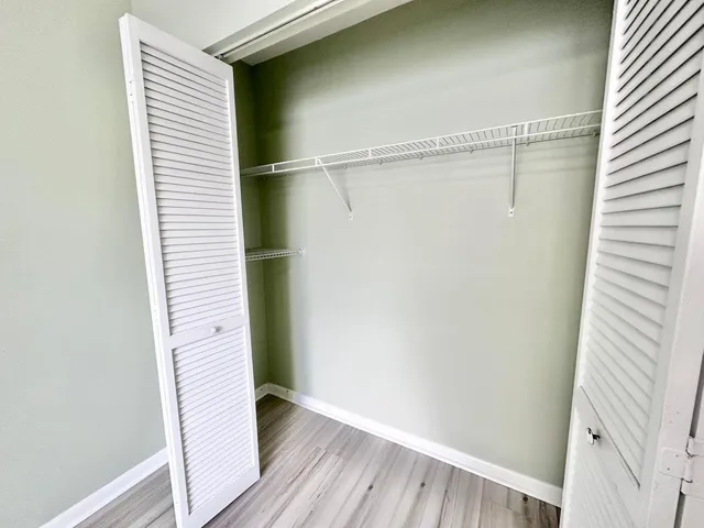 $2,400 | 104 Lakewood Drive, Unit 21C, Jupiter, FL 33458