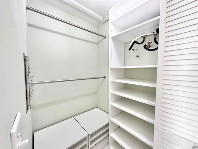 $2,400 | 104 Lakewood Drive, Unit 21C, Jupiter, FL 33458