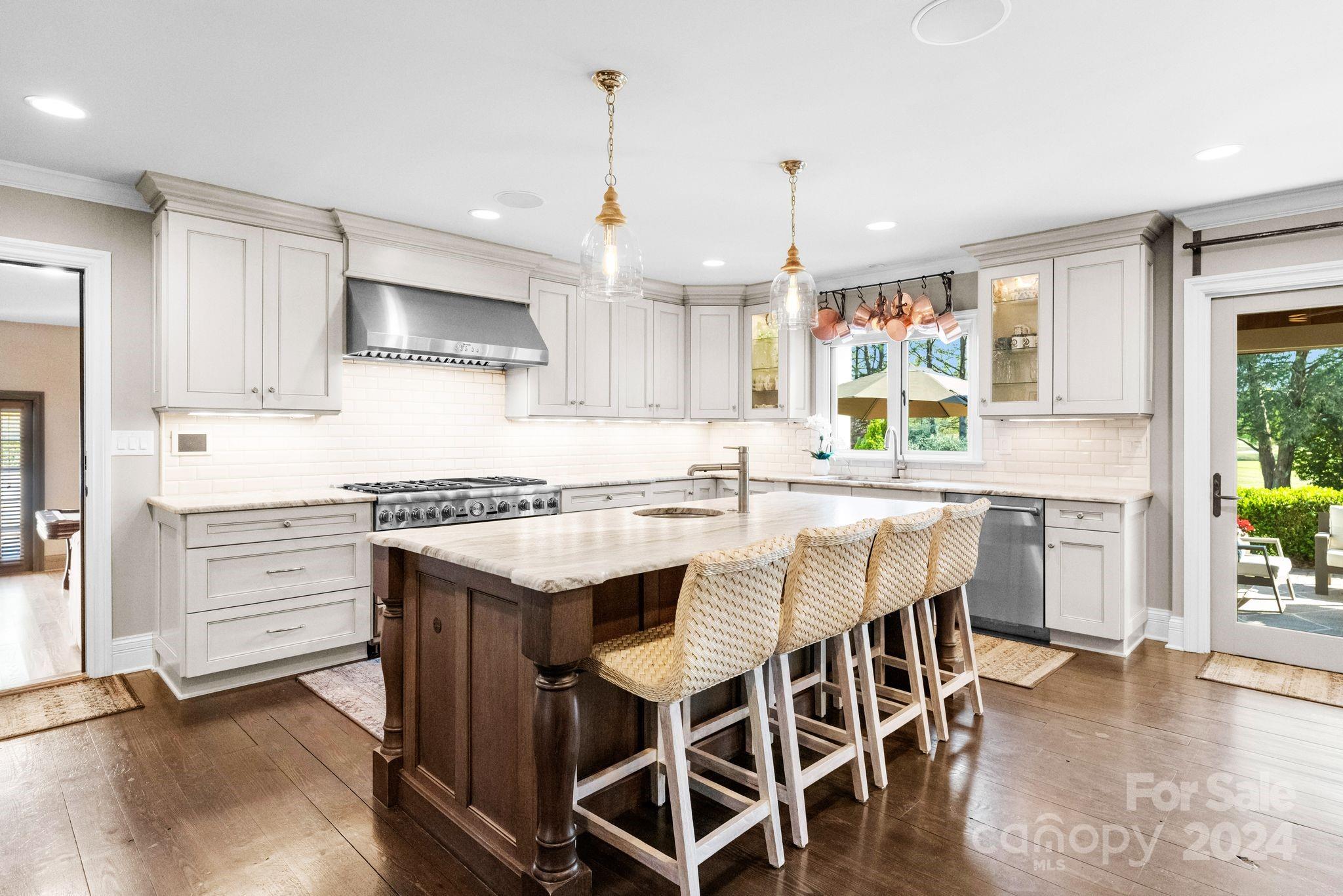 5010 Sentinel Post Road Charlotte, NC 28226 - Photo 11 of 48 Gallery Image 11