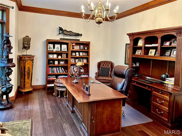 $1,699,000 | 5507 Elk Valley Estates Drive, St. Louis, MO 63128