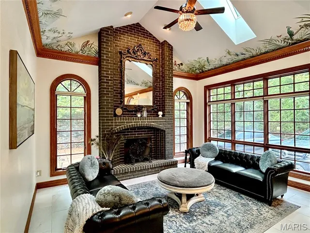 $1,699,000 | 5507 Elk Valley Estates Drive, St. Louis, MO 63128