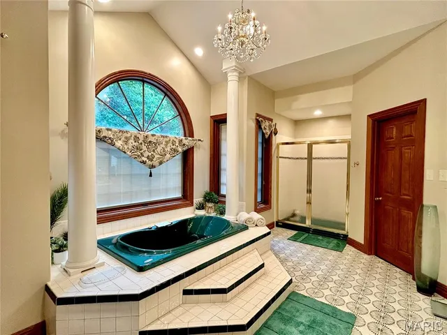 $1,699,000 | 5507 Elk Valley Estates Drive, St. Louis, MO 63128