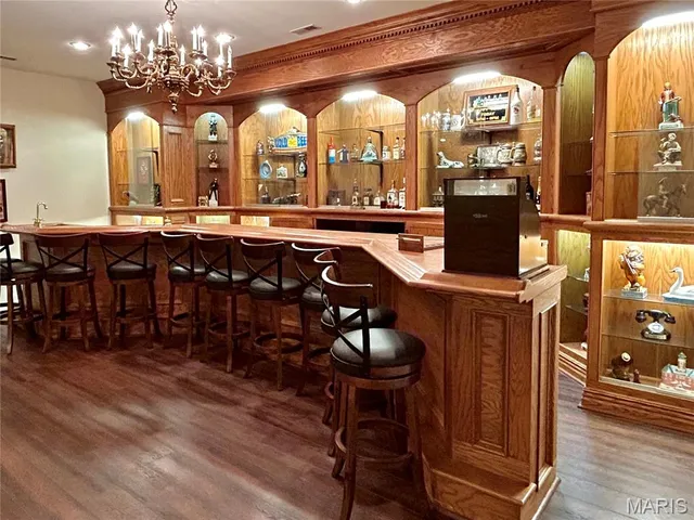 $1,699,000 | 5507 Elk Valley Estates Drive, St. Louis, MO 63128