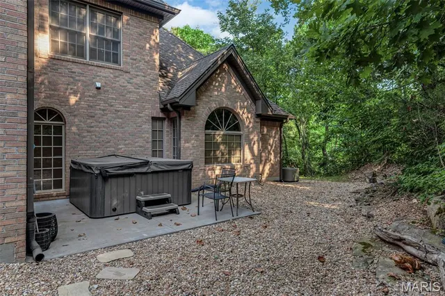 $1,699,000 | 5507 Elk Valley Estates Drive, St. Louis, MO 63128