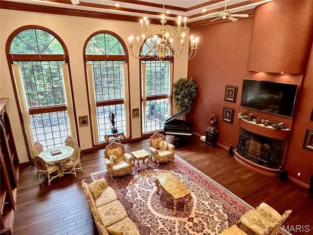 $1,699,000 | 5507 Elk Valley Estates Drive, St. Louis, MO 63128
