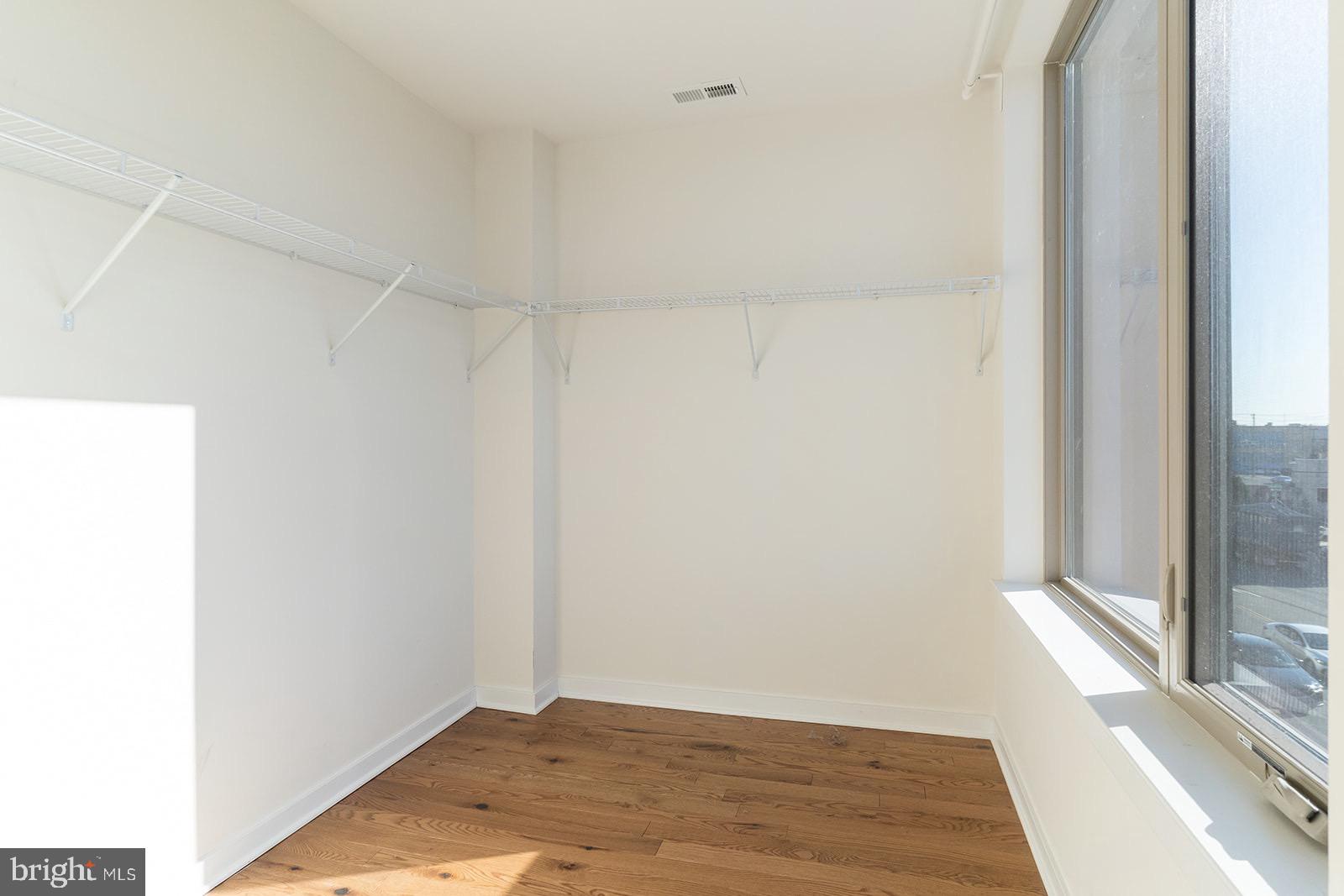 2105 East Lehigh Avenue, Unit B1 Philadelphia, PA 19125 - Photo 25 of 56 Spacious walk in closet