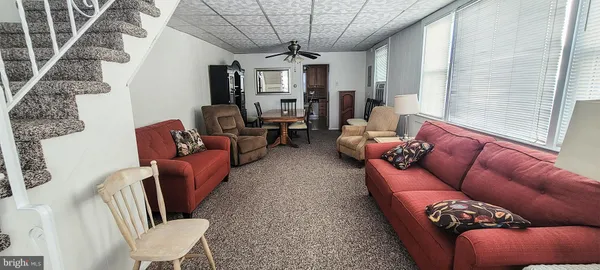 $1,950 | 568 North Trenton Avenue, Unit FRONT, Atlantic City, NJ 08401