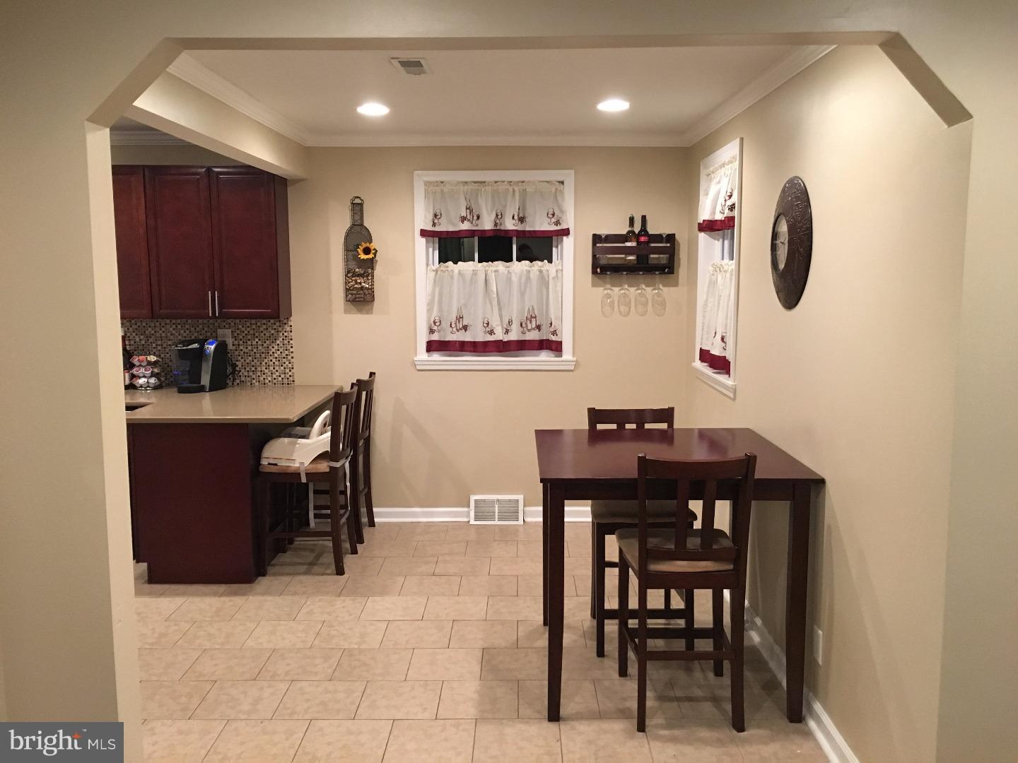 9224 Wesleyan Road Philadelphia, PA 19114 - Photo 9 of 24 Gallery Image 9