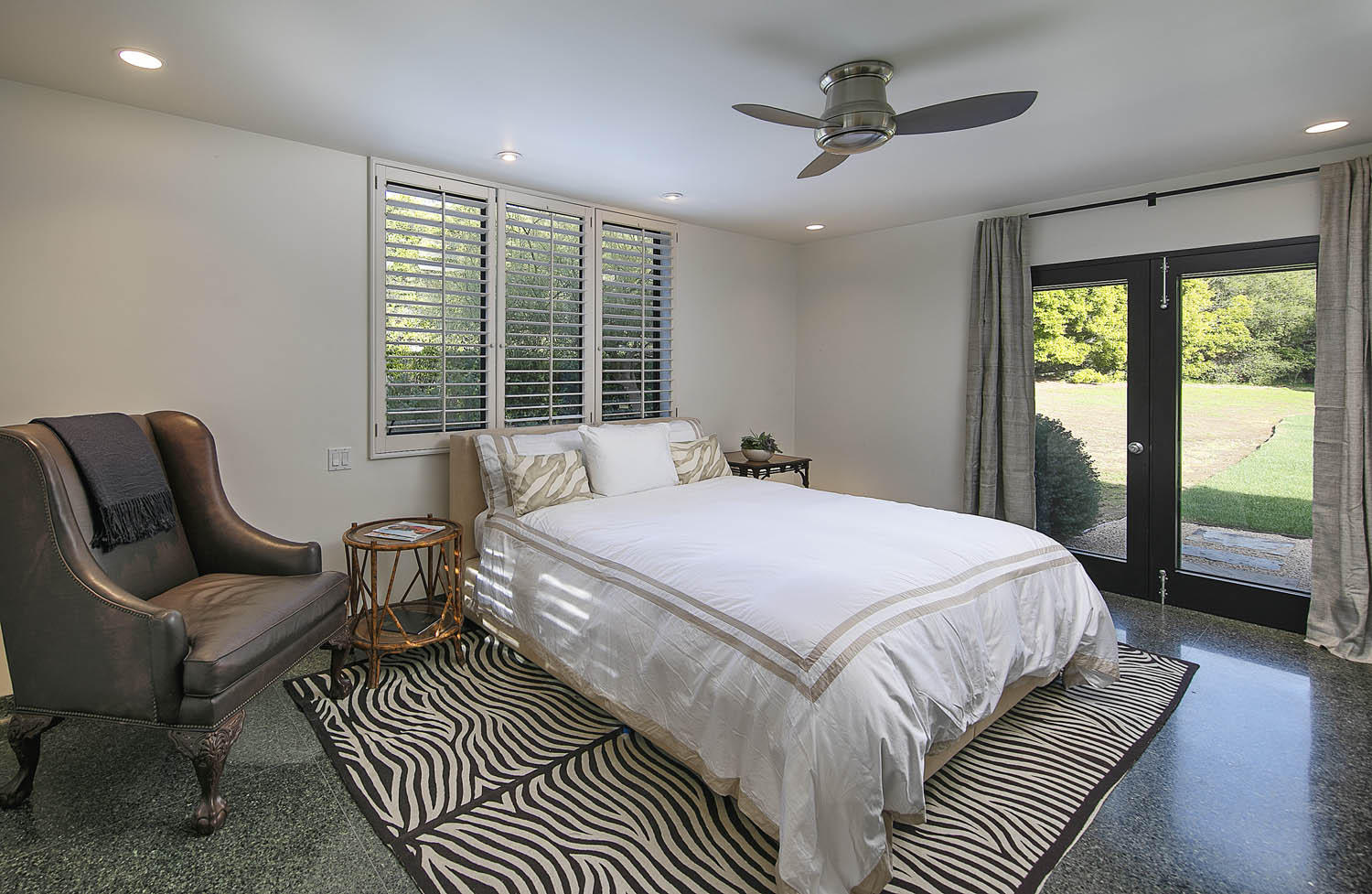 680 San Ysidro Road Montecito, CA 93108 - Photo 13 of 23 Primary bedroom