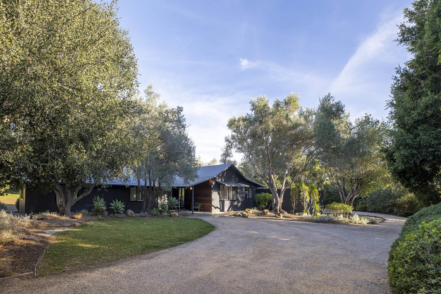 680 San Ysidro Road Montecito, CA 93108 - Photo 2 of 23 Front Exterior