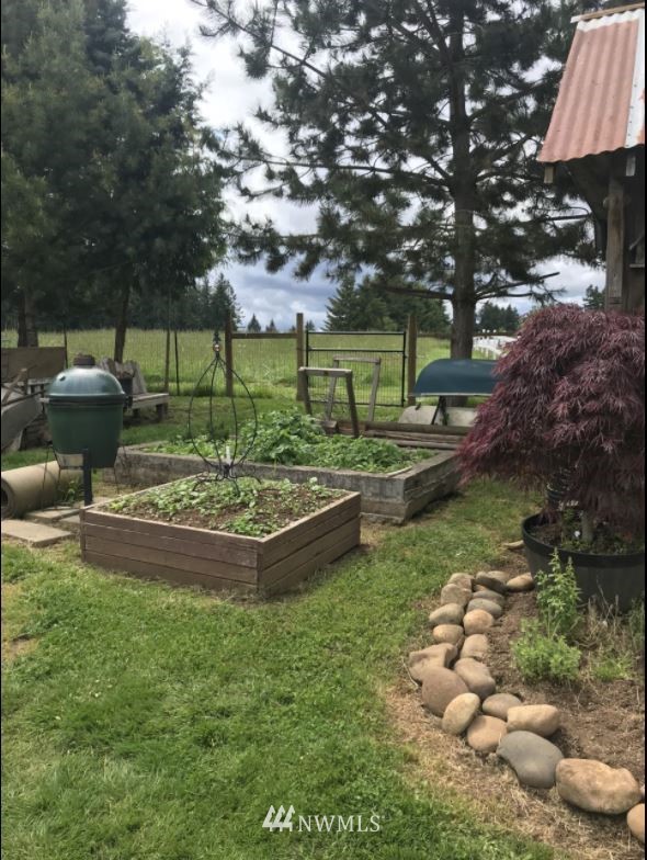566 Cemetery Road Winlock, WA 98596 - Photo 17 of 22